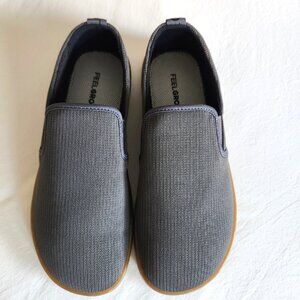 Feelgrounds Knit Slipons